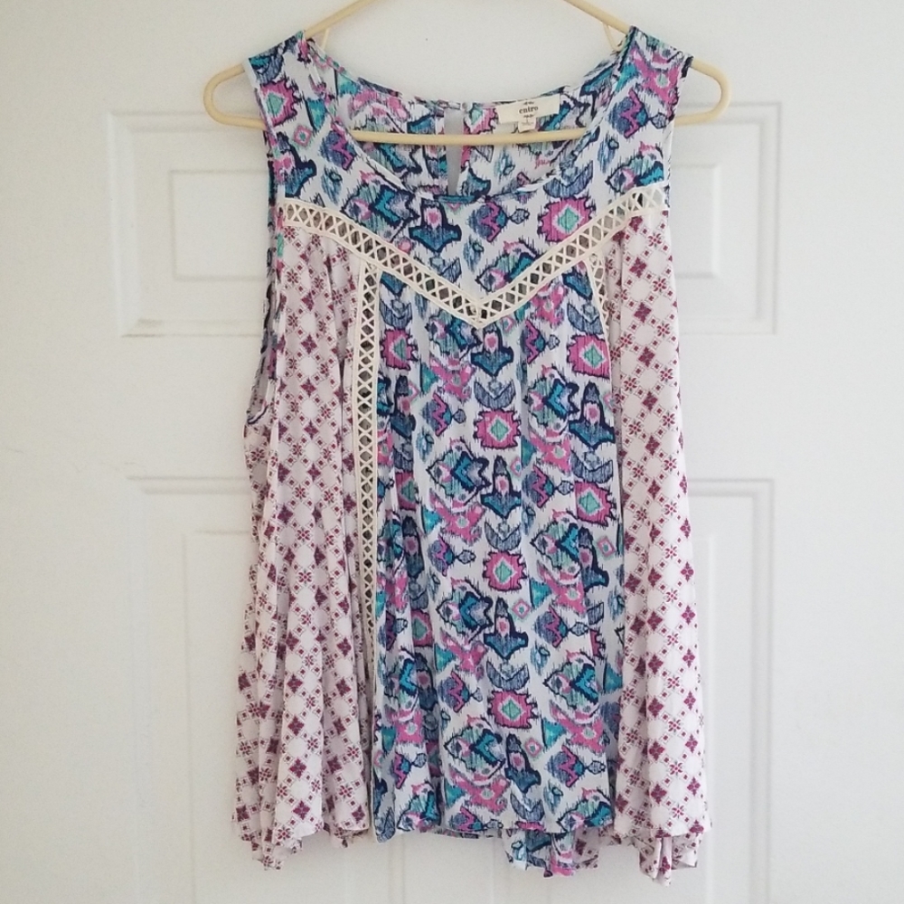 Entro Sleeveless top size L